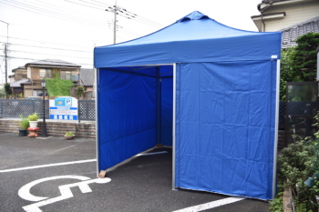 遠藤医院 屋外仮設診療所